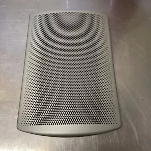 Infinity Beta 20 Speaker Grille - Picture 1 of 3