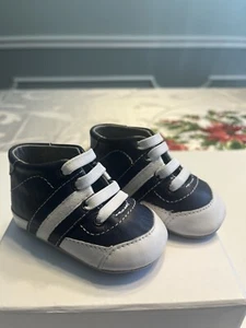 Sneakers Hugo Boss blu bianco in pelle bambino 6-9 mesi (EU 17) - Foto 1 di 13