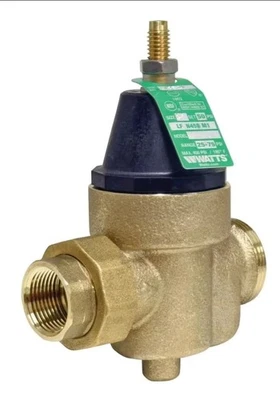 Watts 3/4  50psi Water Pressure Reducing Valve Lead LFN45BM1 (ONLY ONE UNION) - Image 1 of 4