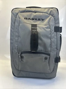 Oakley Gray Canvas Rolling Wheeled Carry On Luggage Duffel Travel Bag 23”x14”x7” - Picture 1 of 13