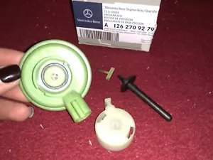 Mercedes Automatic Transmission Modulator Valve 190D 190E 300CD 300D 300SD 300TD - Picture 1 of 6