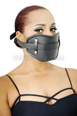 Máscara mordaza bucal de cuero negro bloqueable sujeción extrema Foto 1 de 4