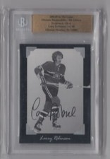 2004-05 ULTIMATE MEMORABILIA SCRAPBOOK SILVER AUTO /60 LARRY ROBINSON