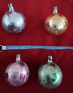 Vintage! Shiny Brite Glass Ornaments (4) Balls Gold, Green, Pink, Silver 2". - Picture 1 of 3