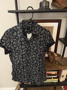 Herren Kurzarm Button Down H&M blau mit Blumenmuster - Bild 1 von 3