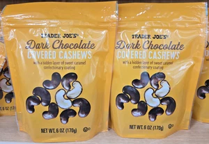 Anacardos cubiertos de chocolate oscuro Trader Joe's 6 oz 170 g (2 bolsas) - Imagen 1 de 2