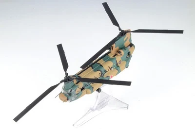 821004B Forces of Valor CH-47J Chinook 1/72 Model #JG-2918 JASDF 12th - Image 1 of 2