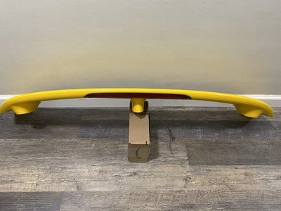 00-06 Nissan Sentra SE-R maletero tapa alerón divertido amarillo pintura código E10 Foto 1 de 4