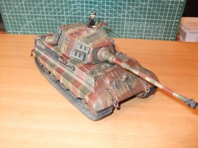 FORCES OF VALOR-GERMAN KING TIGER  (1/32 SCALE) - Image 1 of 4