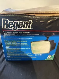 Regent SMV100W Dämmerung bis Morgengrauen Quecksilberdampf Flutlicht Bronze mit 100 Watt Glühbirne Neu - Bild 1 von 4