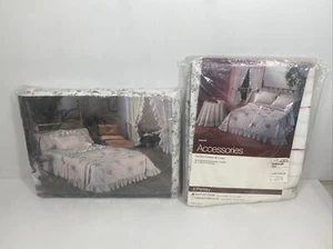 Vtg JC Penney Percale Full Size Flat Sheet  Floral Sealed Package Deborah Set - Picture 1 of 8