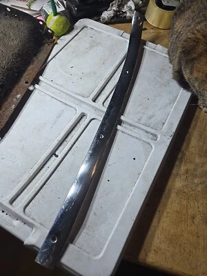 Chevrolet Impala 1958 interior parabrisas superior moldura 2 puertas techo rígido OEM  Foto 1 de 4