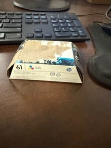 CH562WN OEM HP #61 Color Ink. SEALED BOX. EXP 2018 - Picture 1 of 1