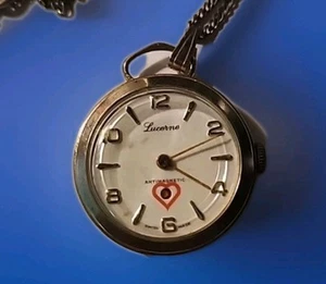 Reloj Collar Lucerna Hecho en Suiza Antimagnético Latido Corazón Años 70 De Colección. MODELO RARO❣ - Imagen 1 de 5