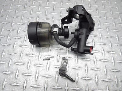 BMW F800 F800R 2011 05-13 freno delantero cilindro maestro bomba depósito tanque Foto 1 de 4