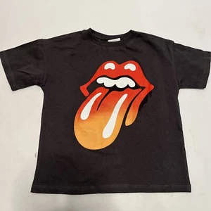 T-shirt Zara bambino Rolling Stones manica corta girocollo taglia 4 grigia grafica nuova con etichetta - Foto 1 di 9
