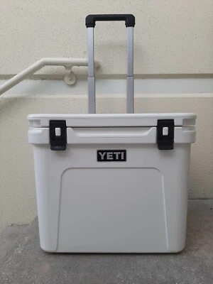 Yeti Roadie 60 Wheeled Cooler - Image 1 of 4