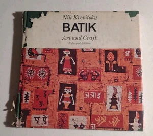 Batik: Art and Craft Hardcover Book – 1964 by Nik R. Krevitsky Enlarged Edition. - Bild 1 von 9