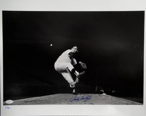 Sandy Koufax Hand Signed Autographed 16X20 Photo Dodgers Pitching Blue JSA /32 - Picture 1 of 4