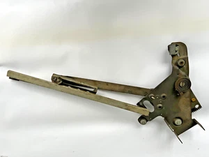 Fensterheber, vorne links , Elektrisch  Mercedes W108 / W109  1097201146 - Bild 1 von 2