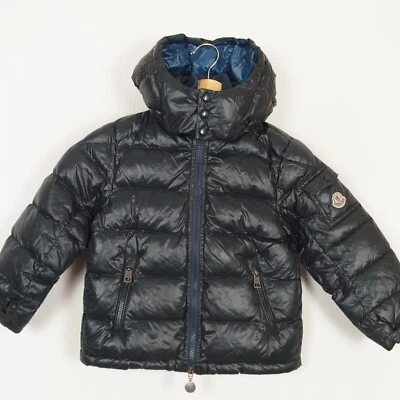 Chaqueta acolchada MONCLER para niños 4 años 104 Cm negra aislada relleno poliamida Foto 1 de 4