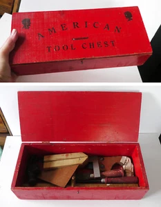 Vintage Holz Kinder Amerikanische Werkzeugkiste mit Werkzeug, teilweise oder ganz original - Bild 1 von 11
