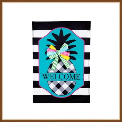 BANDERA DE JARDÍN DE HOJA PERENNE * PIÑA BLANCA Y NEGRA * APLIQUE EMBELLECIDO - NUEVO Foto 1 de 4