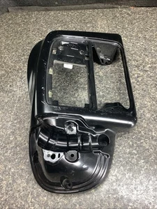 Genuine Harley 14-22 Touring LEFT Lower Leg Fairing Glove Box Housing Vivid 402 - Picture 1 of 6