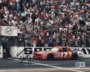 DARRELL WALTRIP HOT! NASCAR LEGEND SIGNED 8x10 PHOTO COA BECKETT BAS RACING - Picture 1 of 1