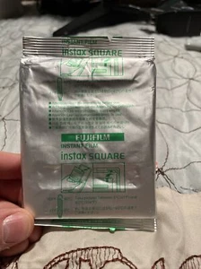 Fujifilm instax SQUARE Instant Film Sealed New - Picture 1 of 9