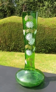 Antique Bohemian Tall Emerald Green Glass Vase with Daisies 31.5cm 12 1/2" - Picture 1 of 9