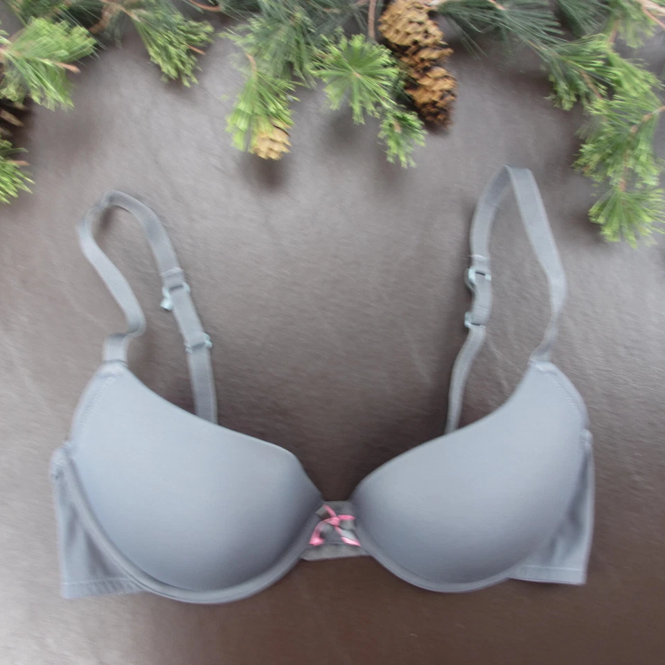 Sujetador Xhilaration 36D Gris Acolchado Con Aros Cierre Ajustable Espalda Foto 1 de 4