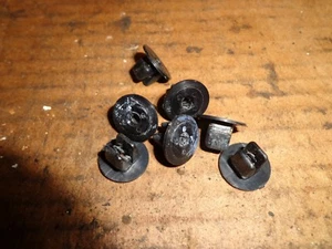 Toyota Supra MK3 1987-92 Targa Top Rear Track Seal Screw Holders - Bild 1 von 3