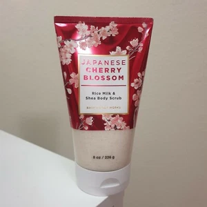 Bath & Body Works Japanese Cherry Blossom Body Scrub 8 oz / 226 gr - Picture 1 of 2
