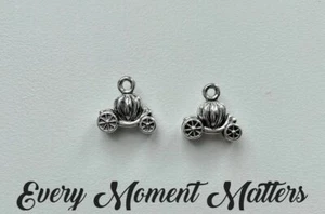 10 x Tibetan Silver PUMKIN COACH CINDERELLA PUMPKIN CARRIAGE 3D 14x13mm Charm - Picture 1 of 4