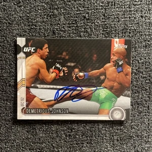 Demetrious Johnson signierte 2015 Topps UFC Chroniken Karte #171 Autogramm - Bild 1 von 3