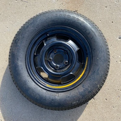 Neumático de repuesto Volvo 240 como nuevo usado Donut 242 244 245 740 940 como nuevo Foto 1 de 4