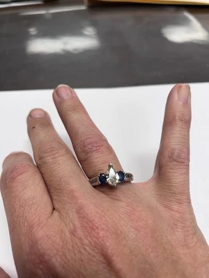 14k White Gold ring, Natural 0.93ct Pear Brilliant Cut Diamond with Sapphires - Image 1 of 4