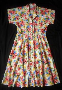 Vintage 80s midi dress in floral print cotton blend fabric  - approx  size M/L