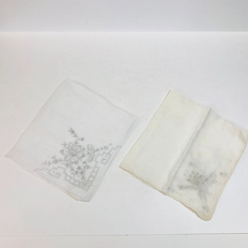 Винтажные носовые платки вышитая хлопковая смесь один кремовый как дефектный цветочный - Изображение 1 из 4