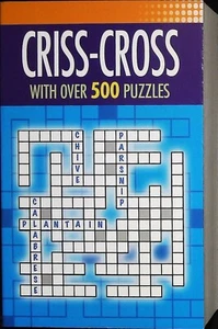 Criss Cross puzzle book adult Over 500 Puzzles NEW Paperback - Foto 1 di 11