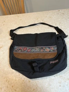 90’s Jansport Messenger Bag Cross Body Floral Leather Purpl Made in USA 2 Pocket - Picture 1 of 13