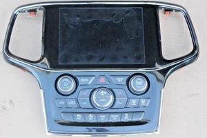19-22 Cherokee 8.4" Center Stack Control LCD Touch Screen Display (Bad screen) - Picture 1 of 10