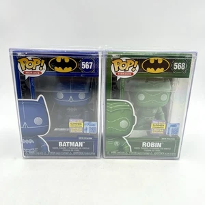 SDCC 2025 Funko LE 2010 Batman & Robin Blue Prints Shared Exclusive IN HAND - Picture 1 of 11