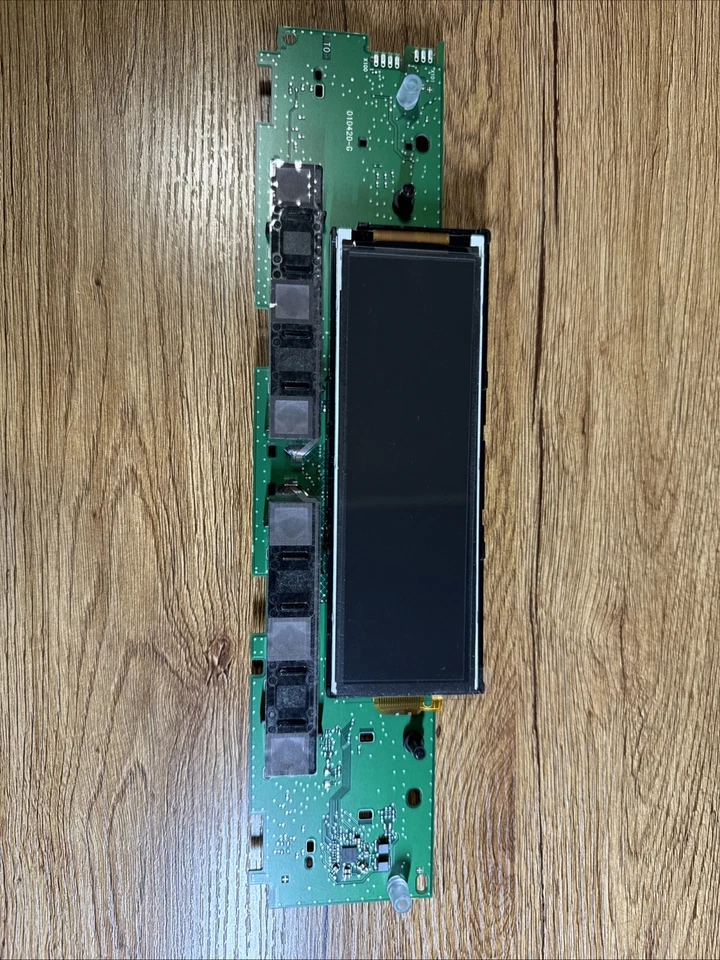 11030736 Módulo de Pantalla Interfaz de Usuario Programada para Thermador / Horno de Pared Única Bosch Foto 1 de 4