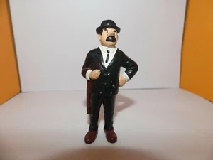 FIGURINE SÉRIE TINTIN  DUPONT BRAS SUR LA HANCHE BULLYLAND PLASTIQUE MOU - Bild 1 von 2