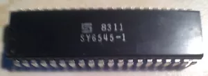 Controlador CRT Synertek SY6545-1 6545 6545-1 - Imagen 1 de 1