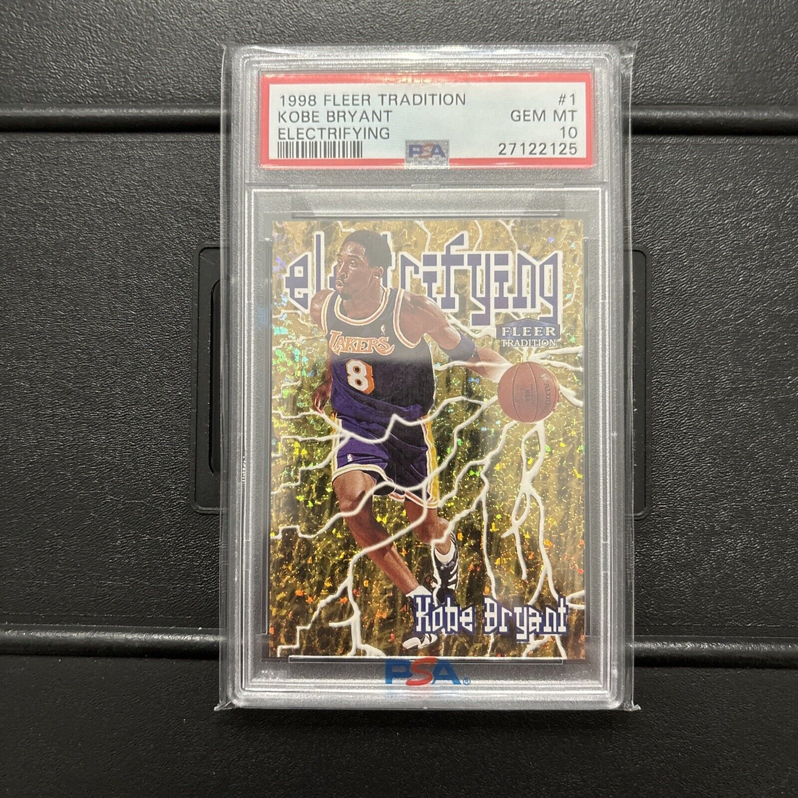 1998-99 Fleer Tradition Electrifying #1 Kobe Bryant Lakers HOF PSA 10 GEM MINT