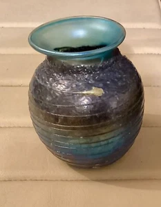 Rare Australian, dark blue, trailed irridescent art glass vase speckled interior - Picture 1 of 7