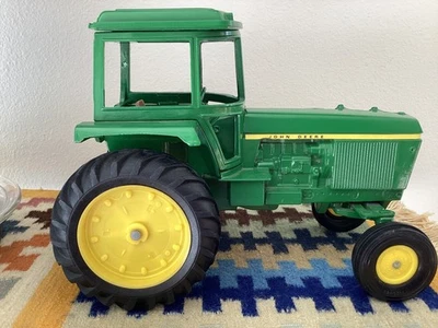 Tractor John Deere ERTL vintage años 70. Diecast #512-7216 B. ¡Excelente estado! Foto 1 de 4